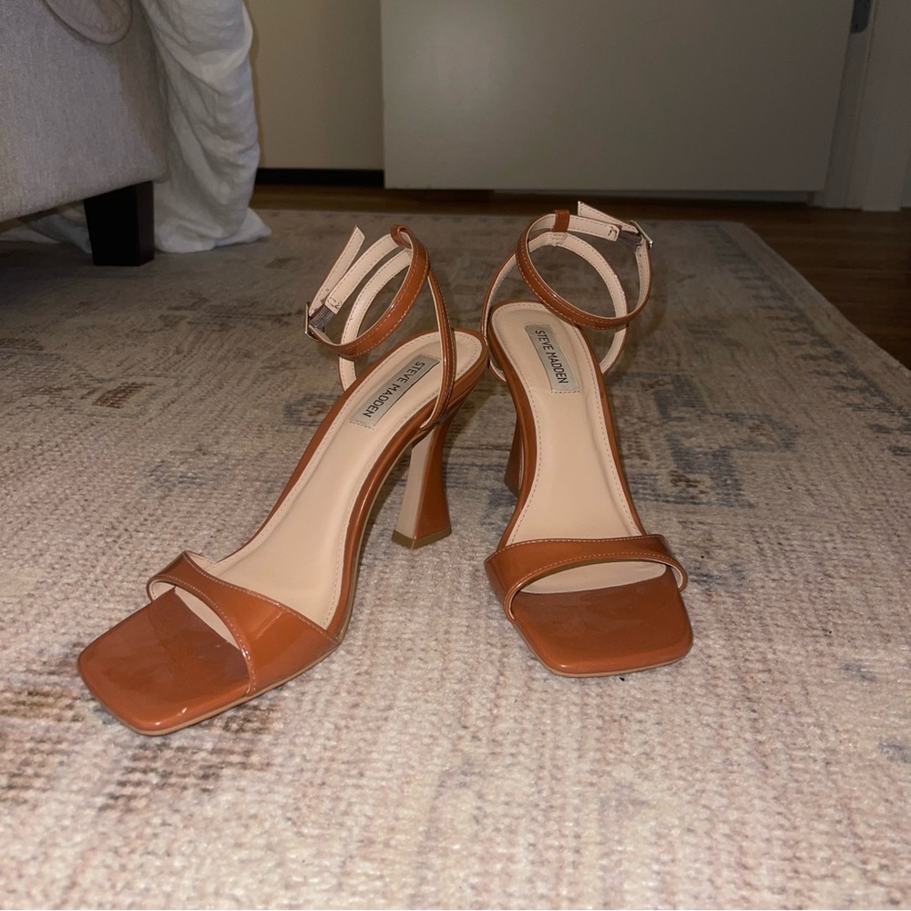 STEVE MADDEN Sandal Heel Strappy Brown
